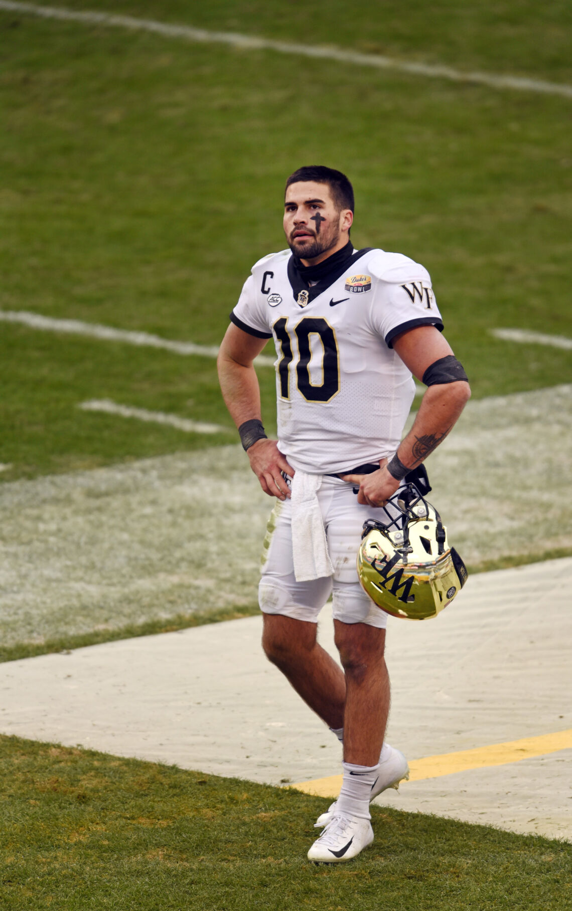 Wisconsin Wake Forest Duke's Mayo Bowl